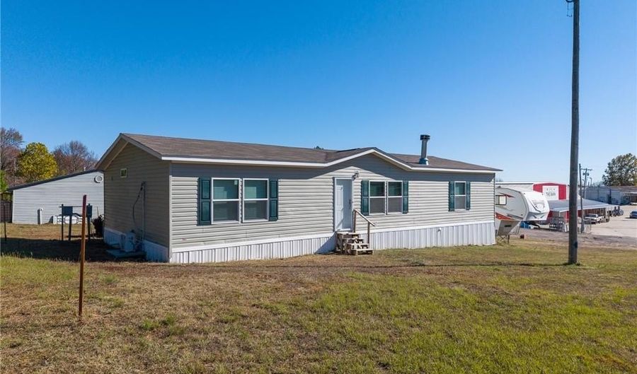 4936 Highway 71, Alma, AR 72921 - 3 Beds, 2 Bath