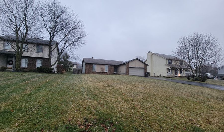 6586 S Timberidge Ave, Youngstown, OH 44515 - 3 Beds, 2 Bath