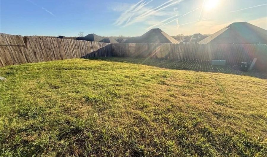 1150 Springhill RD Unit Unit B, Barling, AR 72923 - 3 Beds, 2 Bath