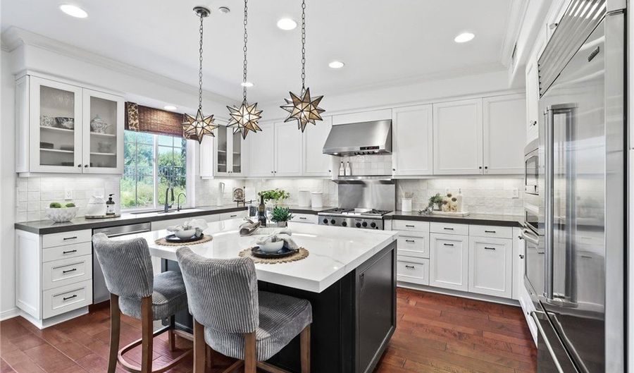 11 Heartwood Way, Aliso Viejo, CA 92656 - 6 Beds, 3 Bath
