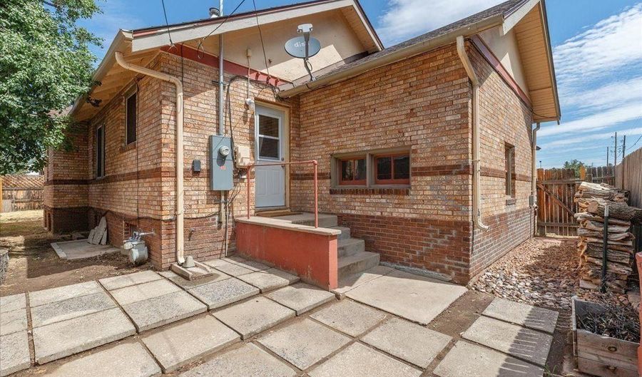 2514 MAXWELL Ave, Cheyenne, WY 82001 - 3 Beds, 1 Bath