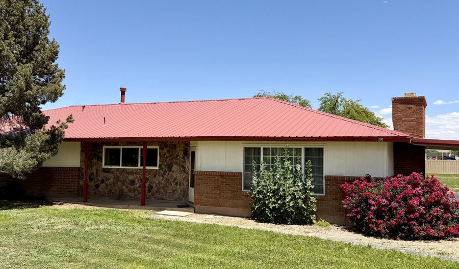 1110 Ranchero Rd, Bosque Farms, NM 87068 - 4 Beds, 3 Bath