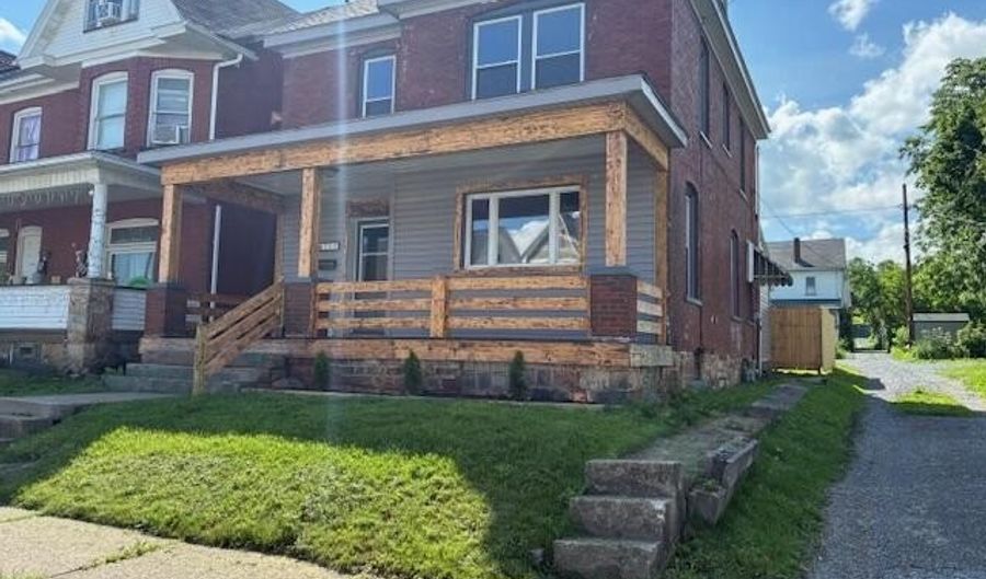 215 N 10th Ave, Altoona, PA 16601 - 3 Beds, 2 Bath