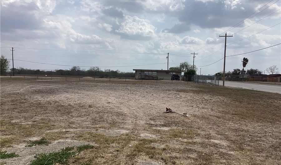 S Texas Boulevard, Alice, TX 78332 - 0 Beds, 0 Bath