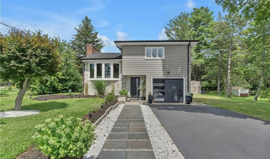 1067 Great Rd, Lincoln, RI 02865 - 4 Beds, 2 Bath
