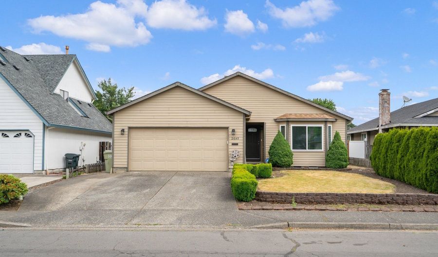 21645 SW LOIS St, Aloha, OR 97003 - 3 Beds, 2 Bath