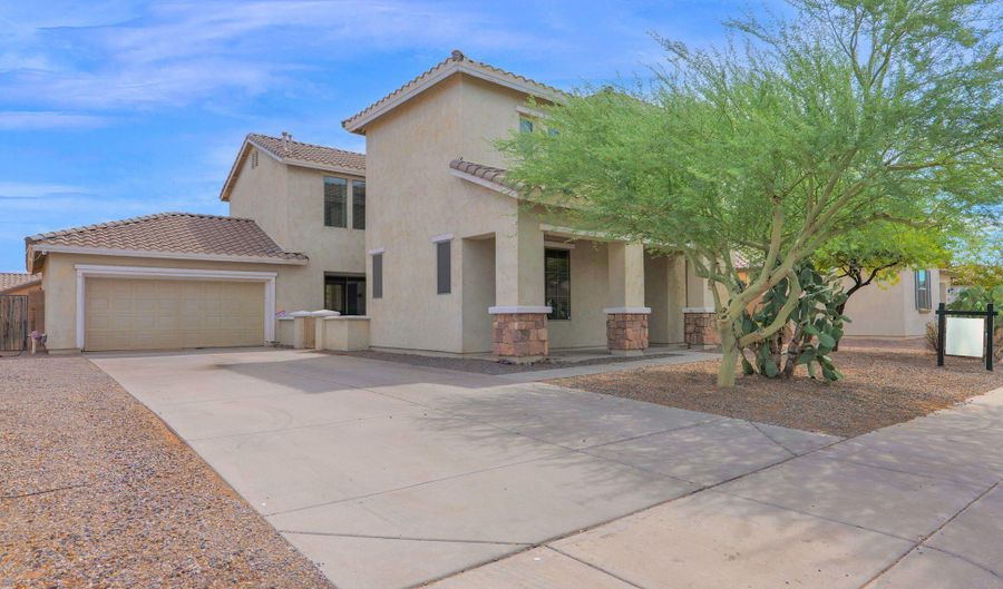453 E WHITE WING Dr, Casa Grande, AZ 85122 - 4 Beds, 3 Bath