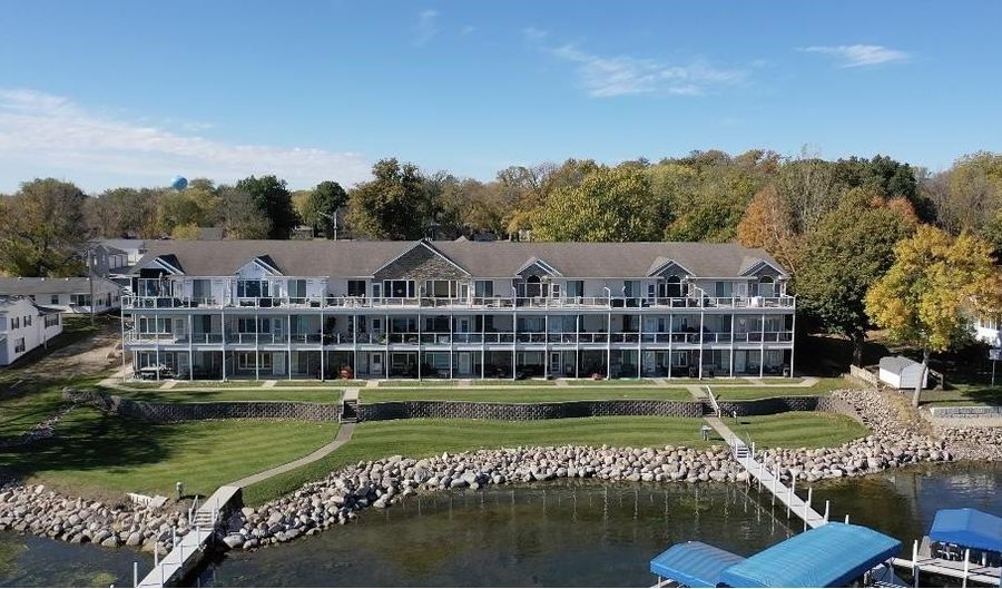 14 Iowa Street C5, Arnolds Park, IA 51331 - 3 Beds, 2 Bath