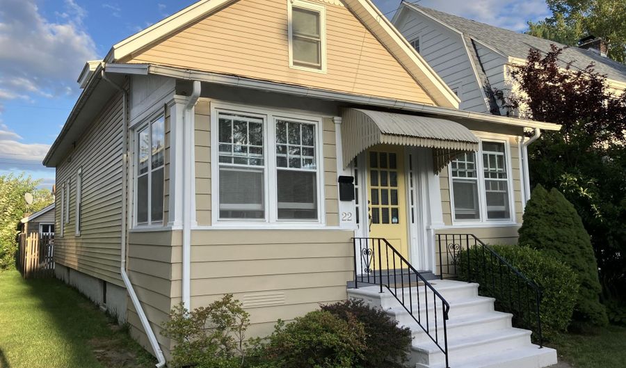 22 Lawnridge Ave, Albany, NY 12208 - 3 Beds, 2 Bath