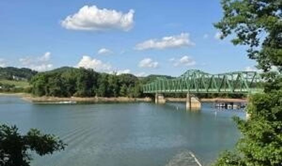 144 Sandpiper Ln, Bean Station, TN 37708 - 3 Beds, 3 Bath