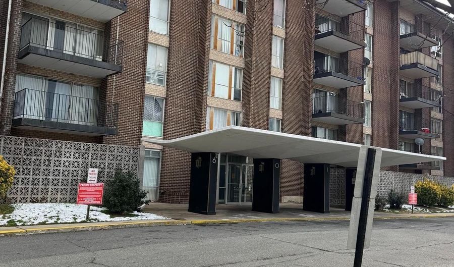 6011 EMERSON St 606, Bladensburg, MD 20710 - 2 Beds, 1 Bath