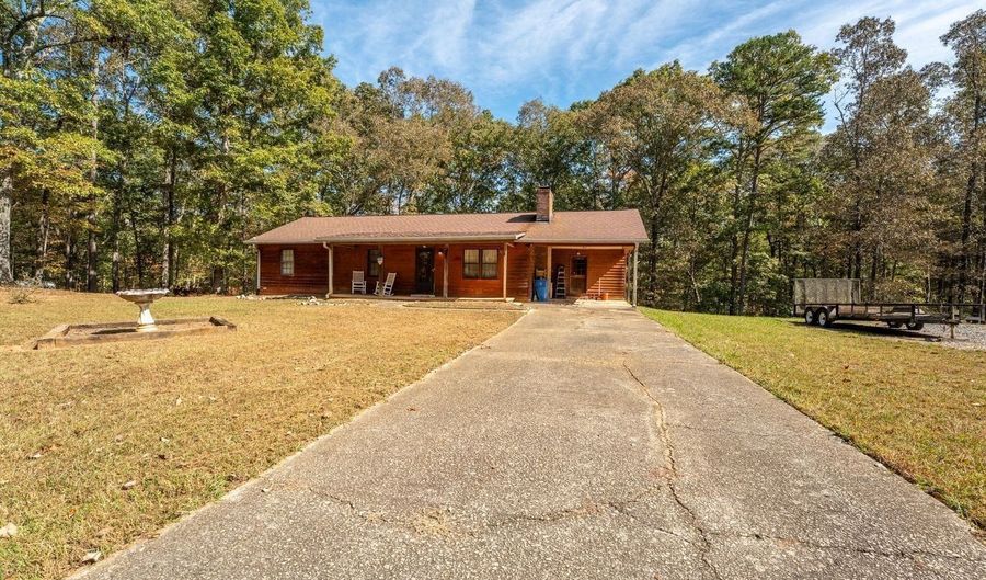306 Travis Pless Rd, Alto, GA 30510 - 3 Beds, 2 Bath