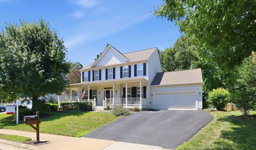 21495 TITHABLES Cir, Broadlands, VA 20148 - 4 Beds, 4 Bath