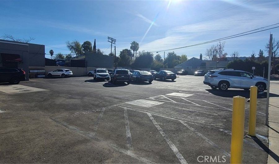 17620 Ventura Blvd, Encino, CA 91316 - 0 Beds, 0 Bath