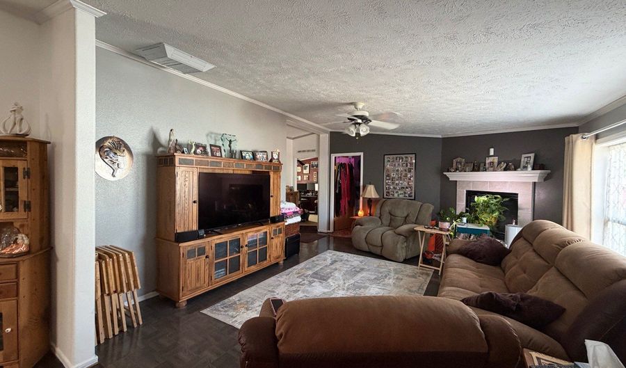 1889 Salida St, Aurora, CO 80011 - 4 Beds, 2 Bath