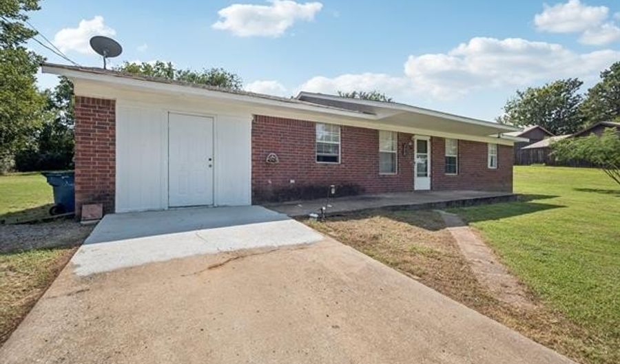 770 NW Seneca, Krebs, OK 74501 - 3 Beds, 2 Bath