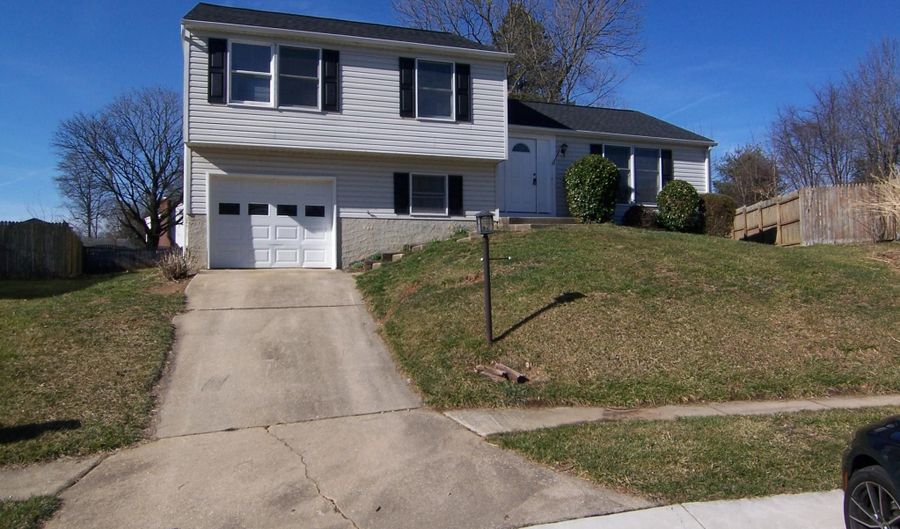 2022 MCKINLEY Ct, Bel Air, MD 21015 - 3 Beds, 2 Bath