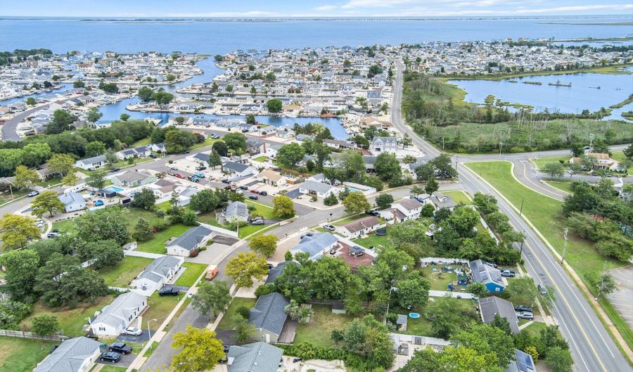 44 Tulsa Dr S, Barnegat, NJ 08005 - 3 Beds, 1 Bath