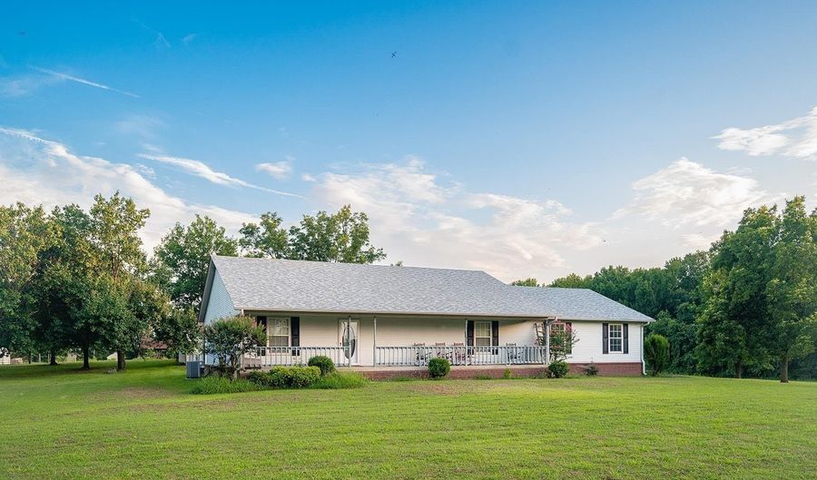 3689 Highway 267 S, Beebe, AR 72012 - 3 Beds, 2 Bath