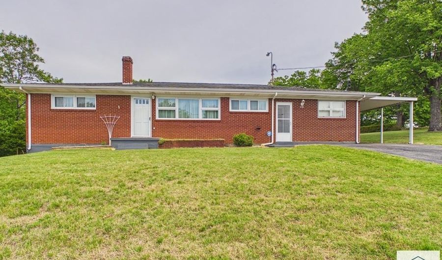 62 Norton Rd, Bassett, VA 24055 - 3 Beds, 1 Bath
