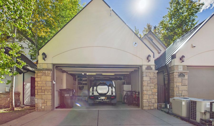 914 E Cooper Ave, Aspen, CO 81611 - 4 Beds, 4 Bath