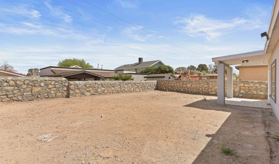 9853 La Morenita Cir, Socorro, TX 79927 - 3 Beds, 2 Bath