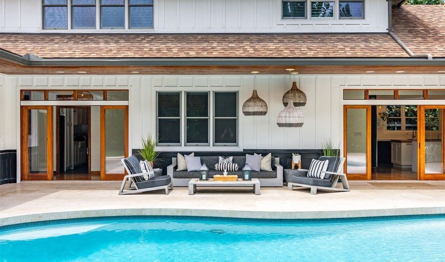 127 Mokumanu Dr, Kailua, HI 96734 - 6 Beds, 6 Bath