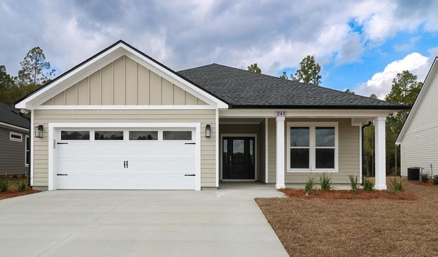 229 Meredith Dr, Bainbridge, GA 39819 - 3 Beds, 3 Bath