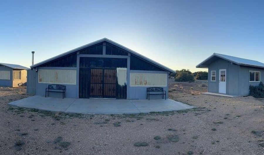 205 Sierra Mountain Rnch, Chambers, AZ 86502 - 2 Beds, 2 Bath
