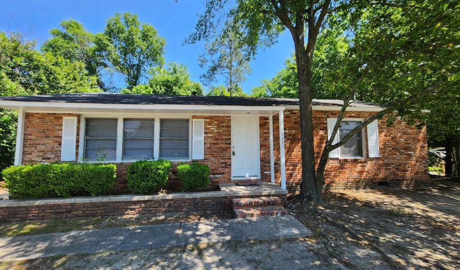 2427 Young Dr, Augusta, GA 30906 - 3 Beds, 2 Bath