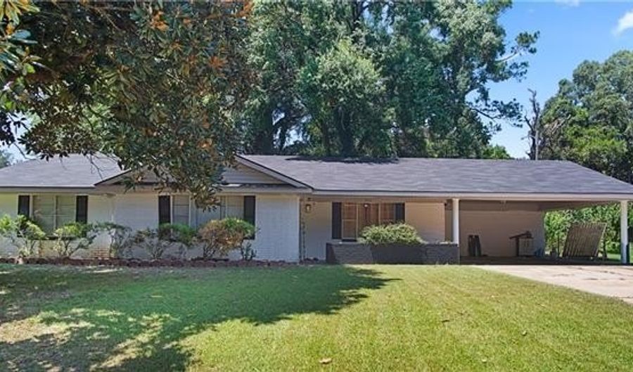 5406 TIMOTHY Ave, Alexandria, LA 71302 - 3 Beds, 2 Bath