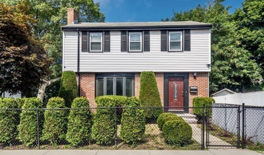 87 Clare Ave, Boston, MA 02136 - 3 Beds, 3 Bath