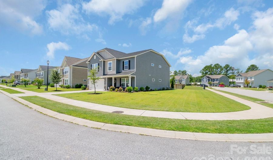 45 Ridge Circle Dr, Camden, SC 29020 - 5 Beds, 3 Bath