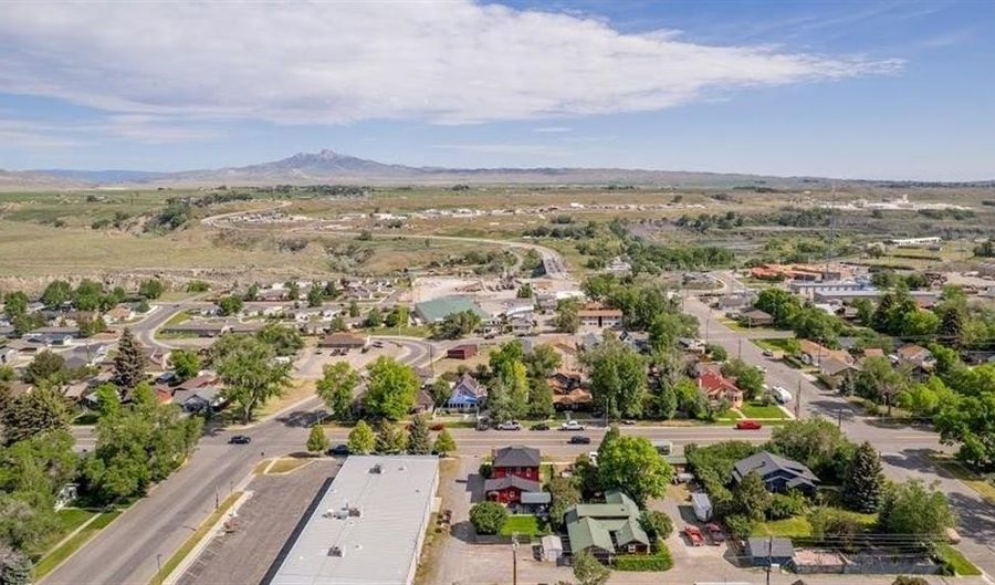 1226 Salsbury Ave, Cody, WY 82414 - 6 Beds, 0 Bath