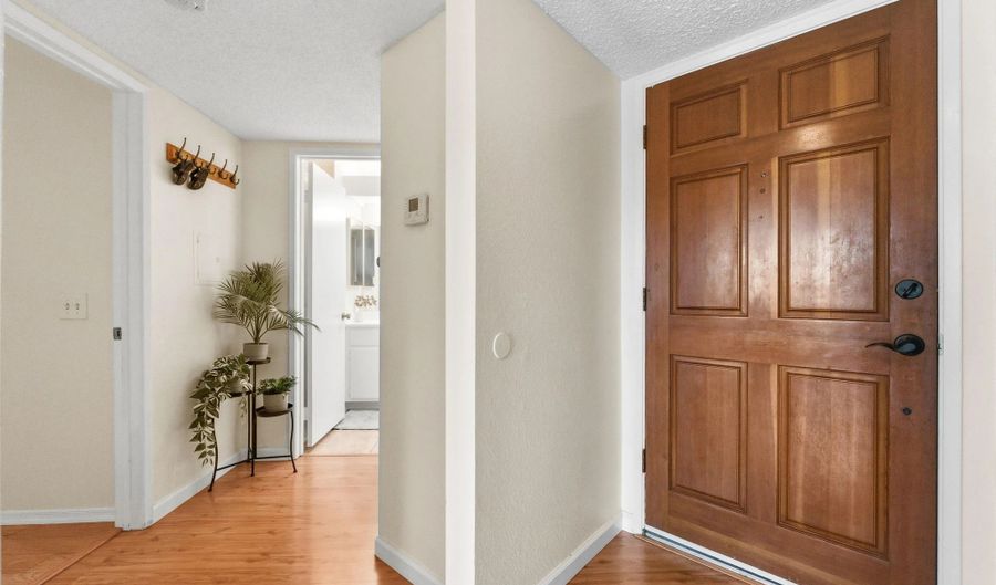 3067 Charwood Ct, Spring Valley, CA 91978 - 2 Beds, 2 Bath