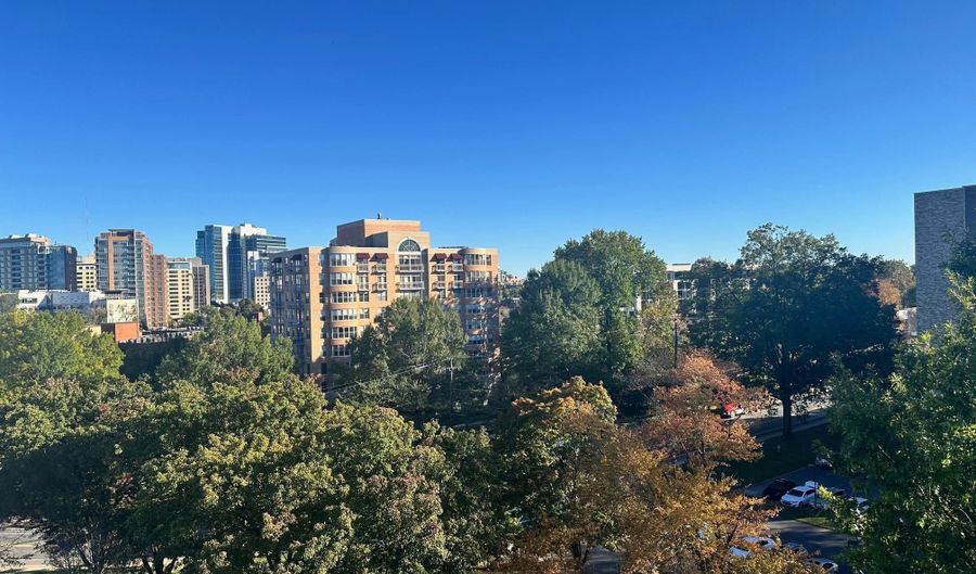 8315 BROOK Ln 2-902, Bethesda, MD 20814 - 2 Beds, 2 Bath