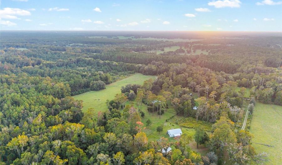 12719 NW 88TH Pl, Alachua, FL 32615 - 2 Beds, 2 Bath