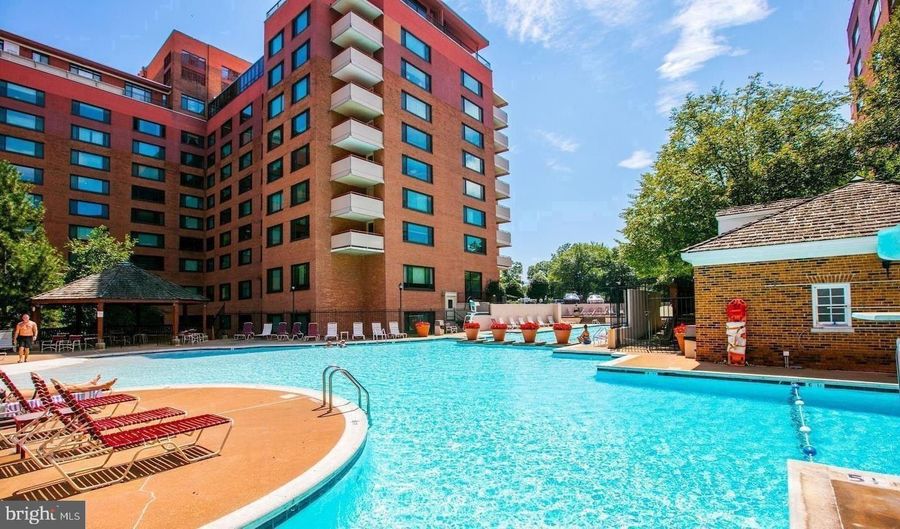 1011 ARLINGTON Blvd, Arlington, VA 22209 - 0 Beds, 0 Bath