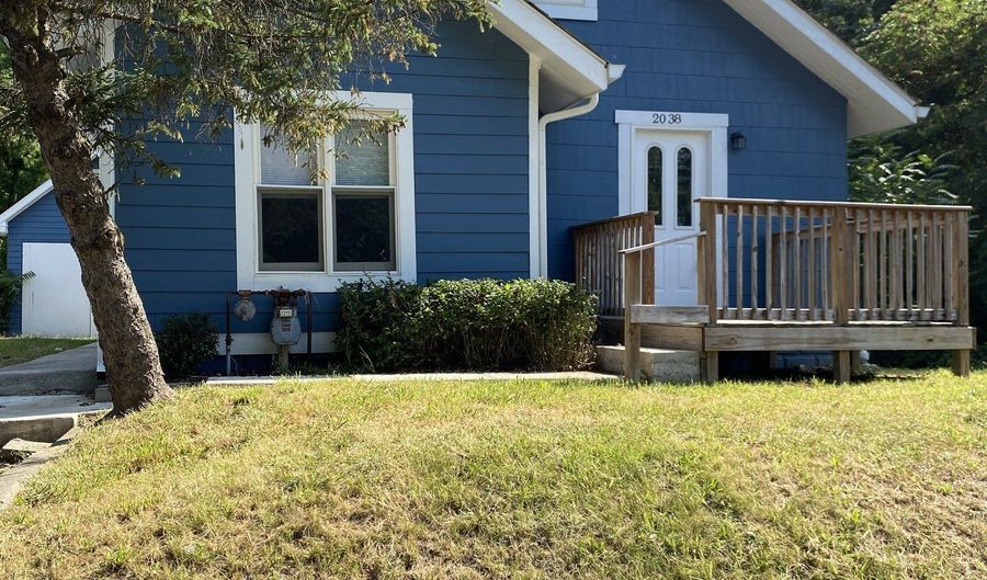 2038 Ohio Ave, Anderson, IN 46016 - 4 Beds, 1 Bath