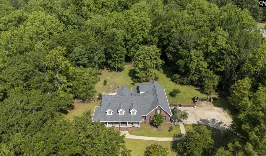 1368 Sunnyhill Dr, Camden, SC 29020 - 4 Beds, 4 Bath