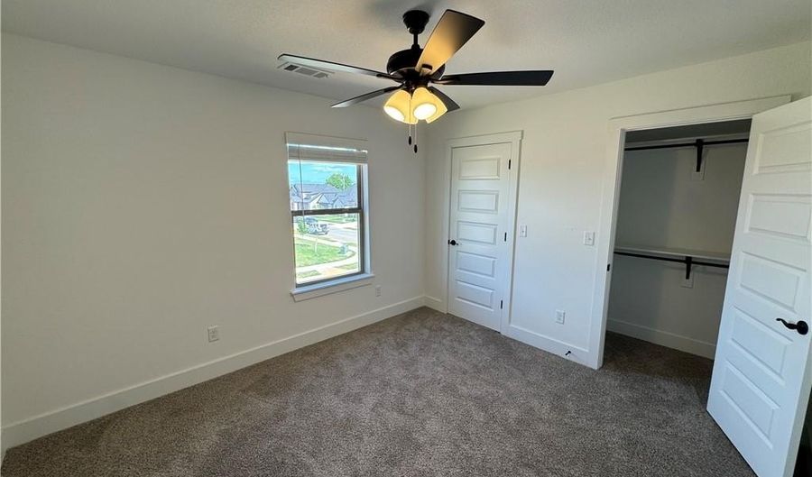 7100 SW Basswood Ave, Bentonville, AR 72712 - 4 Beds, 3 Bath