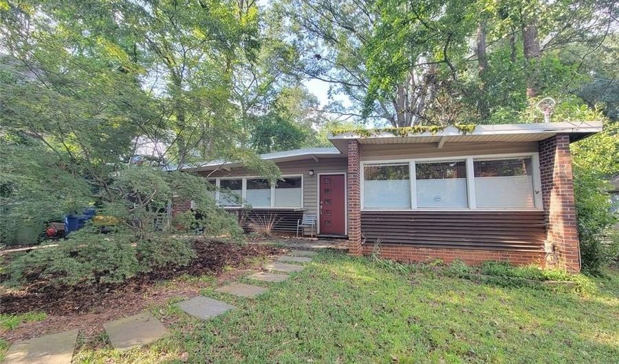 1108 KNOTT St SE, Atlanta, GA 30316 - 2 Beds, 1 Bath