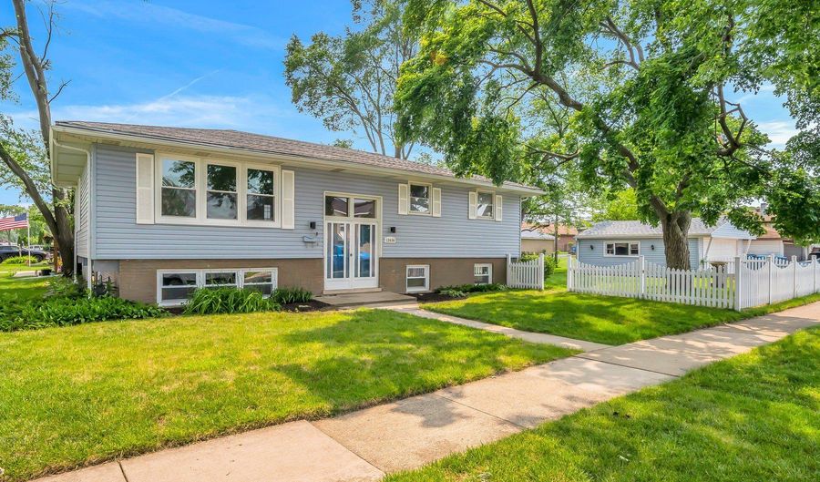 12436 S Keeler Ave, Alsip, IL 60803 - 4 Beds, 2 Bath