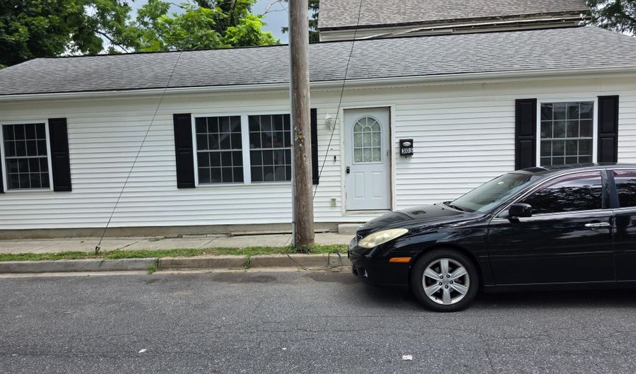 305 W REED St, Dover, DE 19904 - 3 Beds, 2 Bath