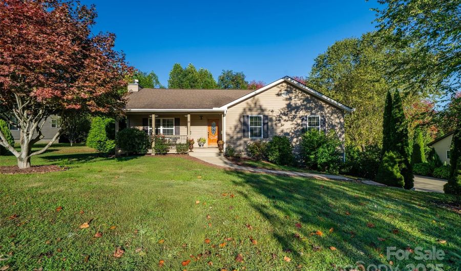 19 Azure Sage Way, Asheville, NC 28806 - 4 Beds, 3 Bath