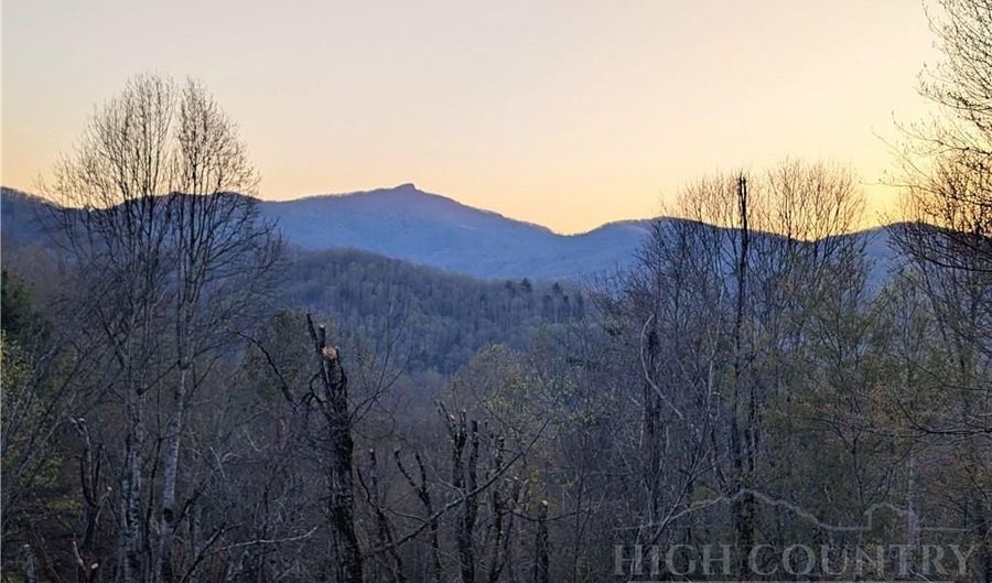Daisy Ridge # 20 Road, Banner Elk, NC 28604 - 0 Beds, 0 Bath