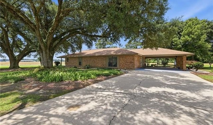 57011 OLD US 51 Hwy, Amite, LA 70422 - 3 Beds, 3 Bath