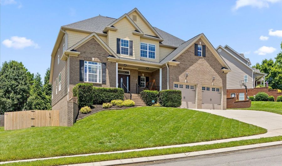 9875 Fieldcrest Dr, Apison, TN 37302 - 4 Beds, 4 Bath