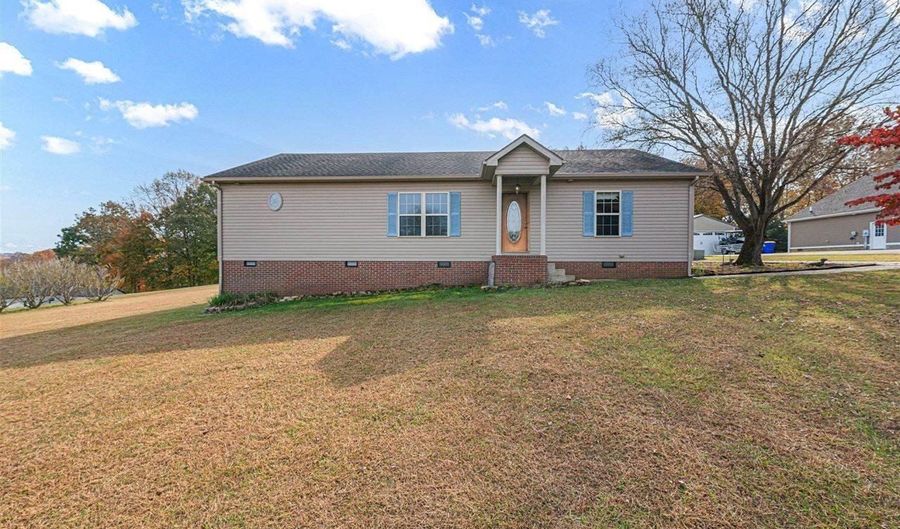 1587 W G Talley Rd, Alvaton, KY 42122 - 4 Beds, 3 Bath