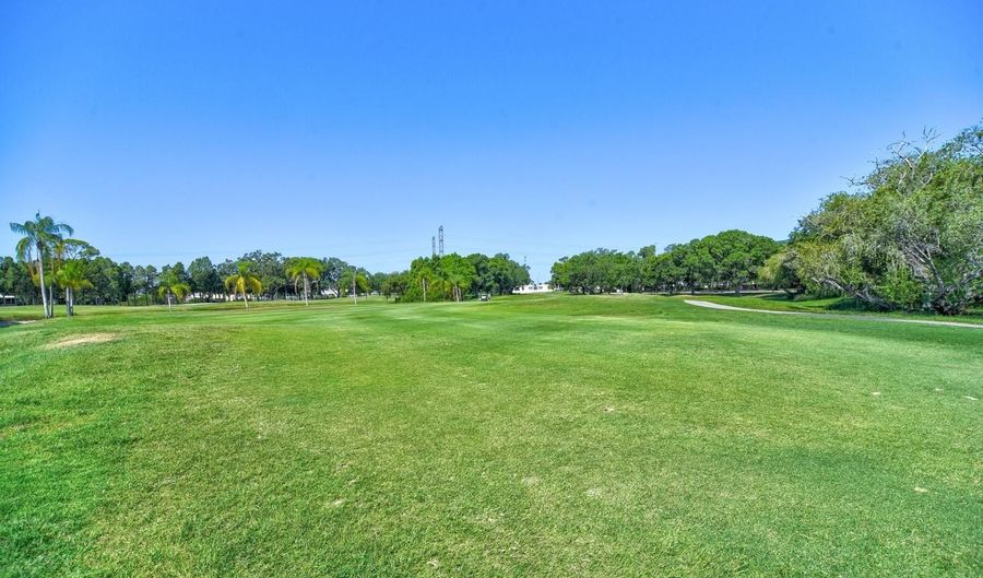 900 COVE CAY Dr 5A, Clearwater, FL 33760 - 3 Beds, 2 Bath